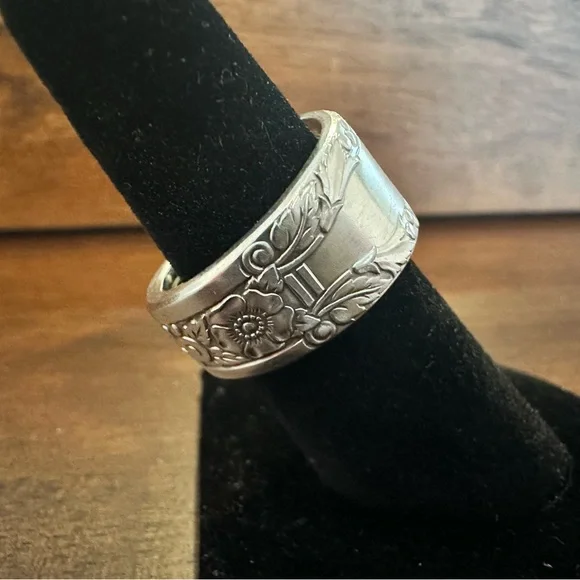 Silverware Ring - Picture 3 of 15